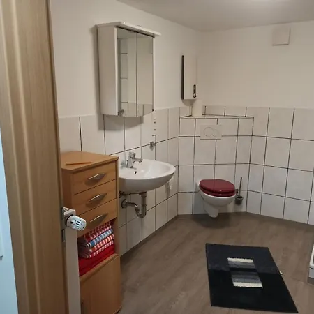 Neu Biesfeld-altes Backhaus *